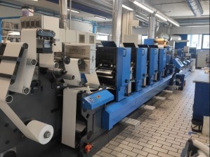 Flexo and label printing machine